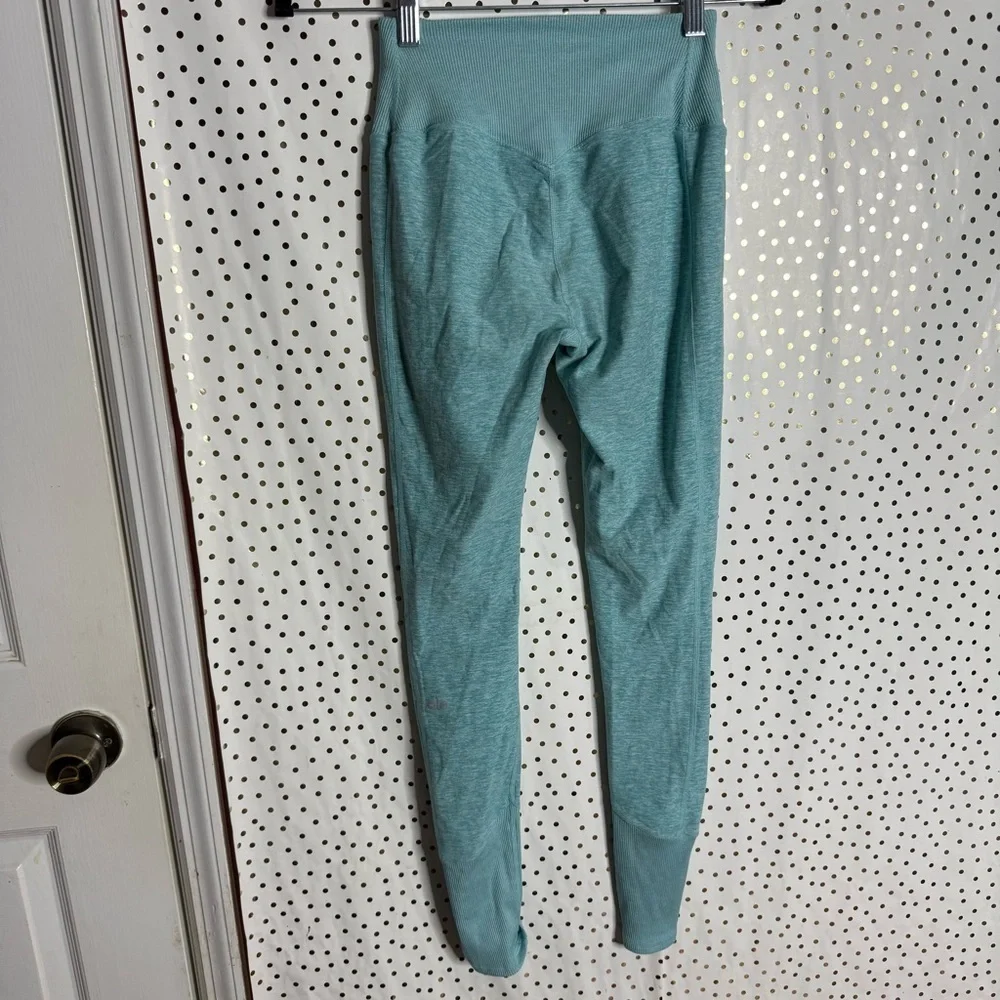 Alo Yoga Light Blue High-Waisted Leggings